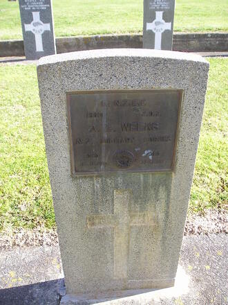 Portrait of Warrant Officer Class II Albert Edward Weekes